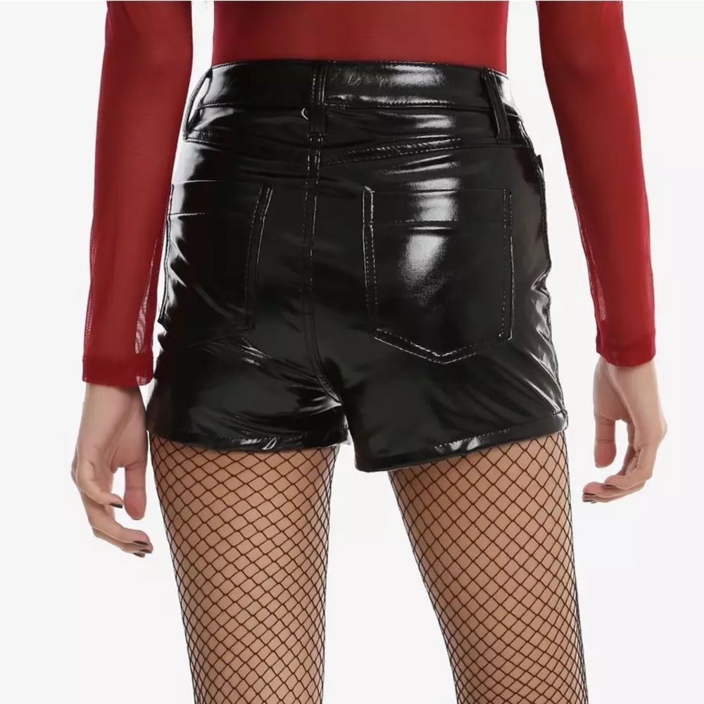 🆕 Tripp NYC High Waisted Vinyl Shorts - Picture 2 of 6